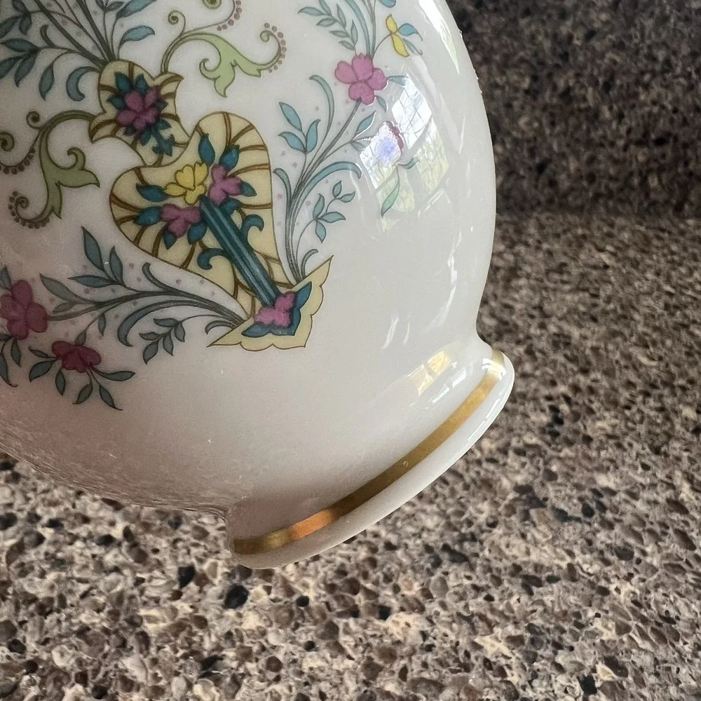 Lenox Bulbous Vintage Blue Tree Bud Vase~Pink & Yellow Flowers~24K Gold Trim